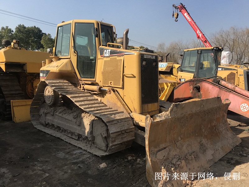 美國舊推土機進口報關(guān)流程到天津代理農(nóng)機設備案例