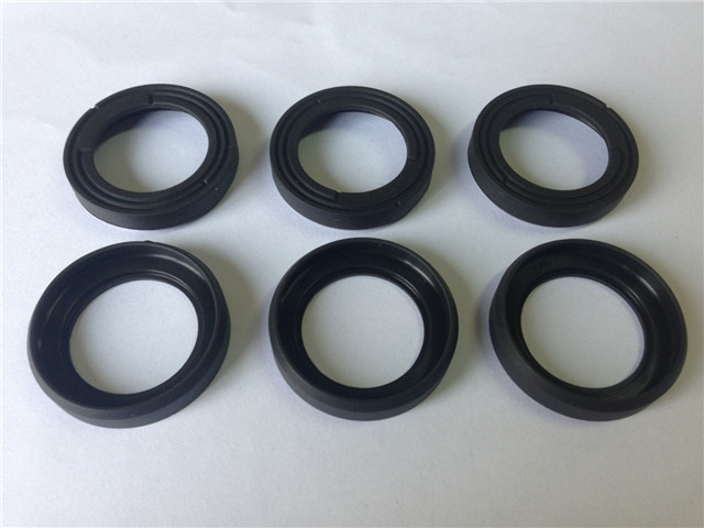 1585875574109655.jpg 天然橡膠進口報關