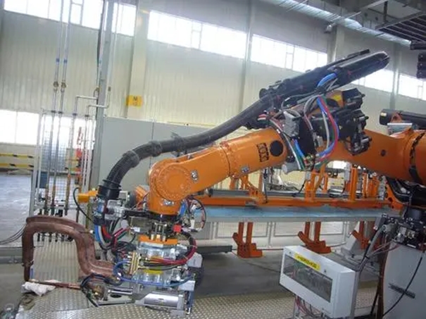 1631181924409074.jpg 二手機(jī)械設(shè)備清關(guān)